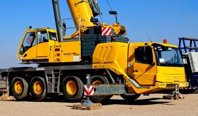 Transport d'engins de chantier à Yssingeaux