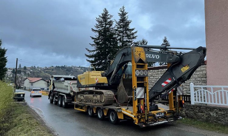 Transport et transfert d’engins - Yssingeaux - Transport Pichon Florent