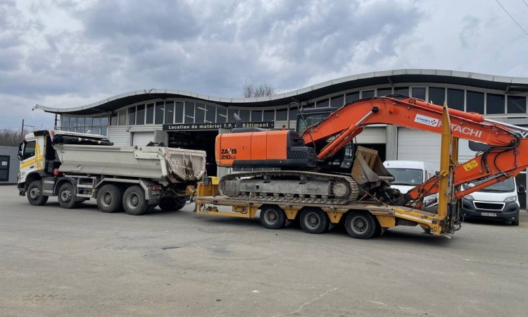 Transport et transfert d’engins - Yssingeaux - Transport Pichon Florent