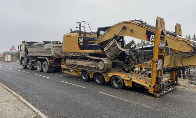 Transport et transfert d’engins - Yssingeaux - Transport Pichon Florent